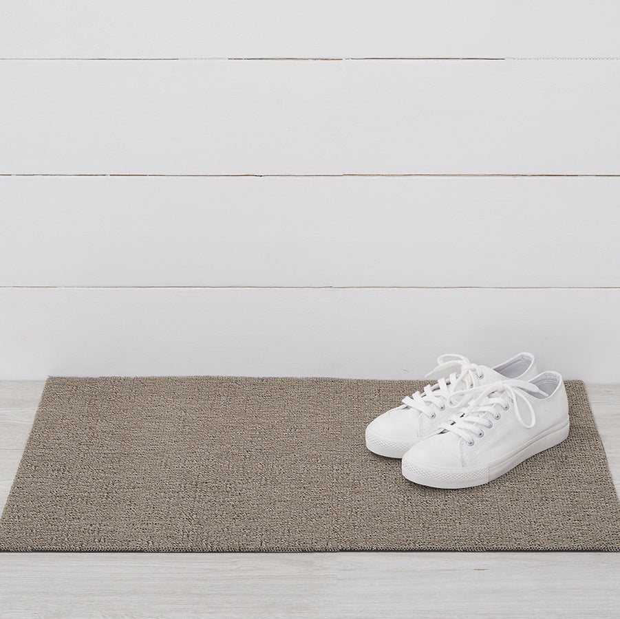 Martha Stewart x Chilewich Heathered Shag Floor Mats (Flax