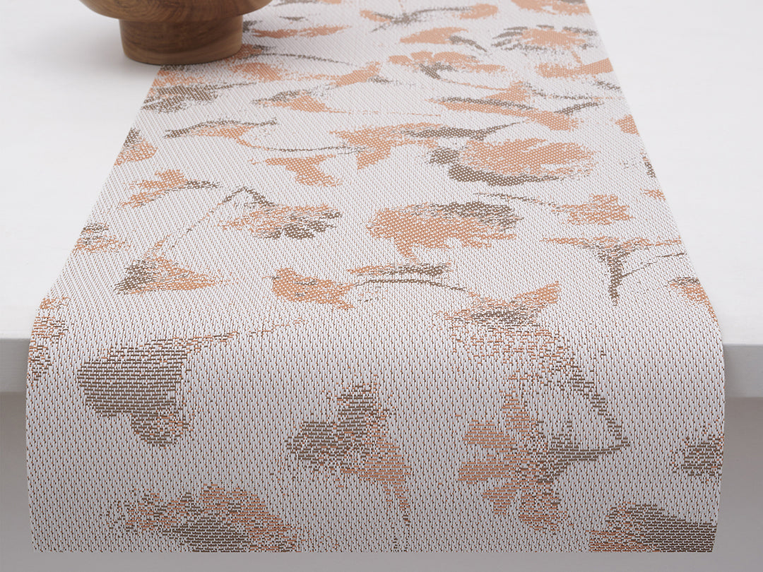 Chilewich Botanic Table Runner (Sesame)