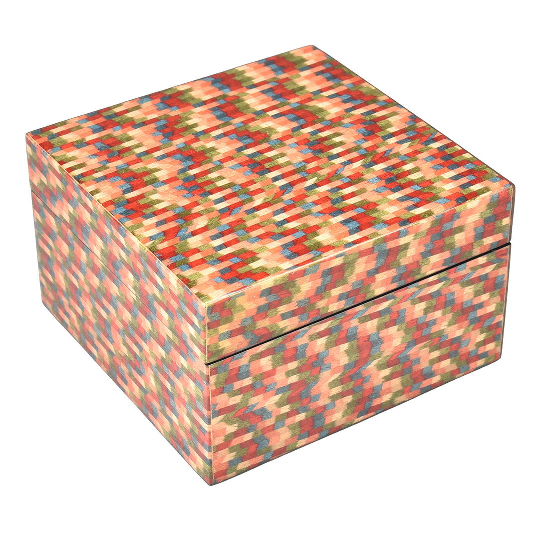 Lacquer Small Square Box (Madrid Design)