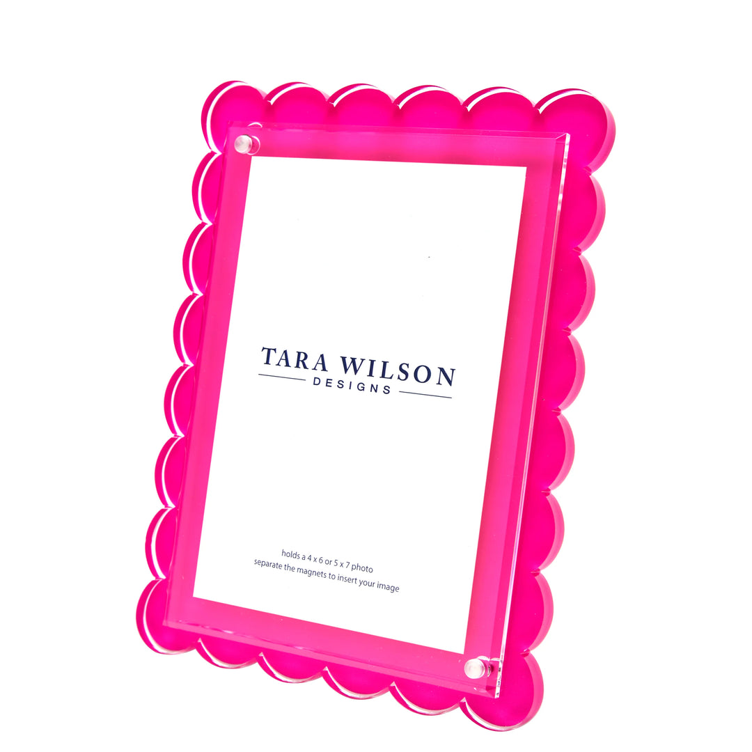 Tara Wilson Designs Scallop Picture Frame (Pink)