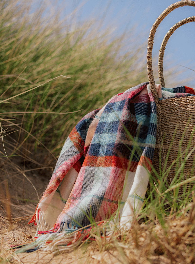 Bronte by Moon Falmouth Design In Ivory & Red Wool Throw