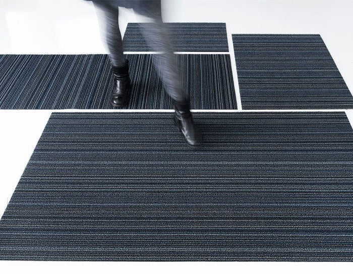 Chilewich Skinny Stripe Shag Floor Mat (Blue)