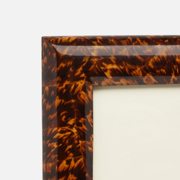 Dana High-Gloss Faux Tortoise Picture Frame