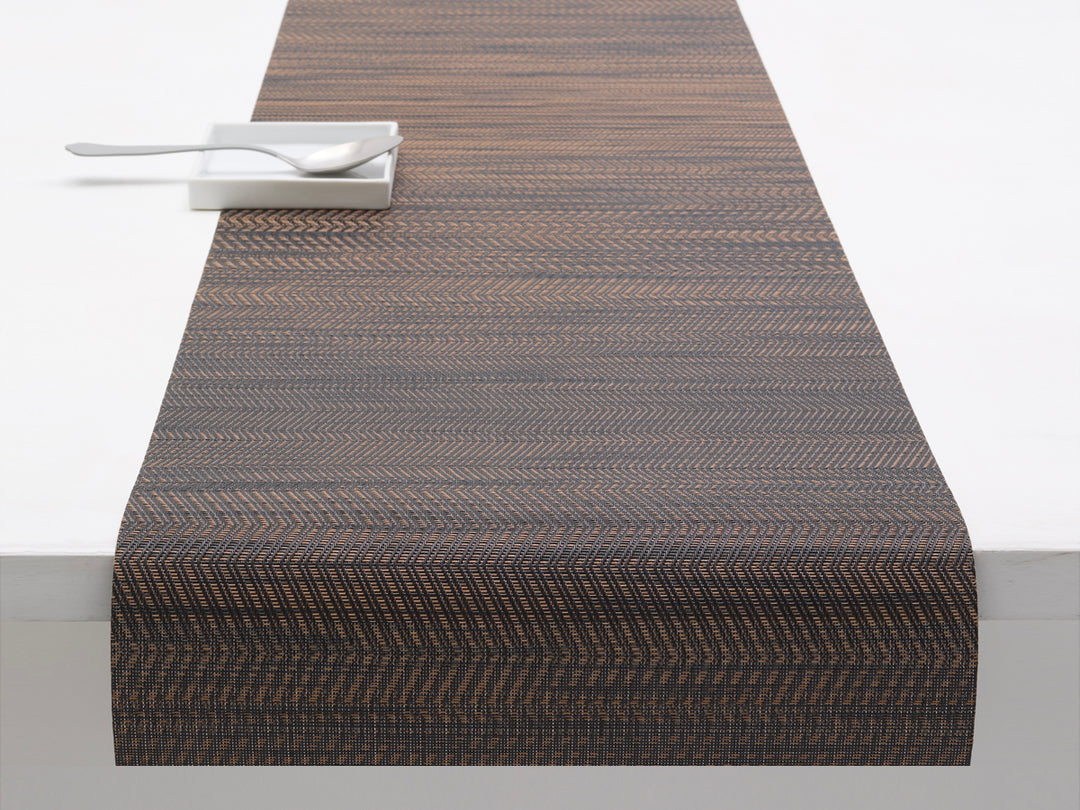 Chilewich Wave Table Runner (Tiger Eye)