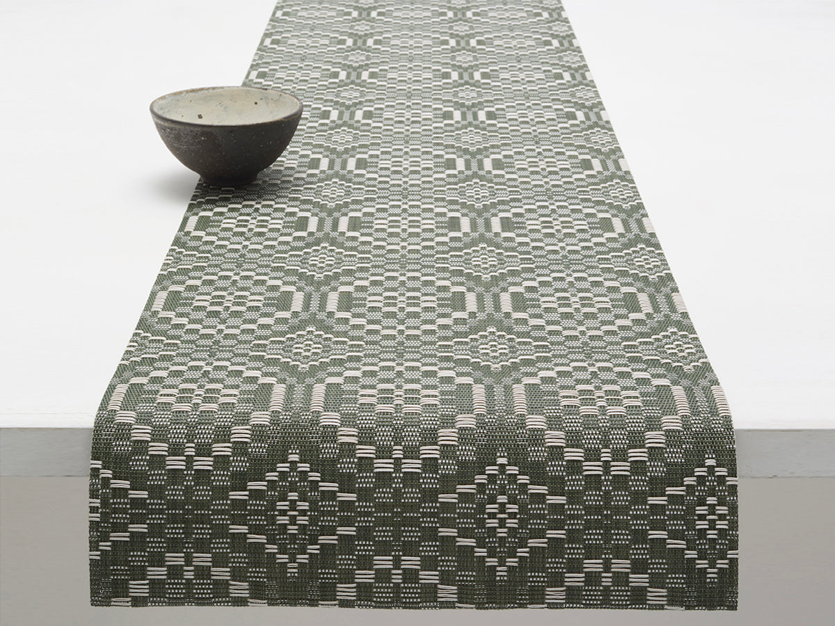 Chilewich Overshot Table Runner (Thyme) – Hudson & Vine