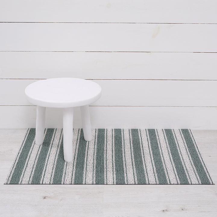 Martha Stewart x Chilewich Boardwalk Stripe Shag Floor Mats (Seaside)