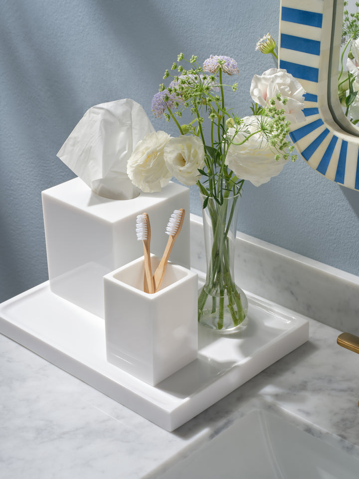 Vail White Gloss Resin Bathroom Accessories