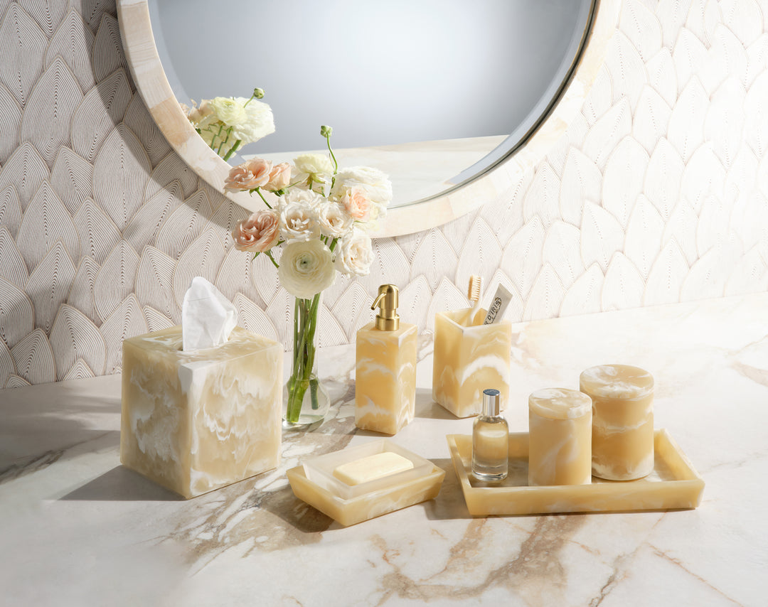 Duluth Ivory Swirled Resin Bathroom Accessories
