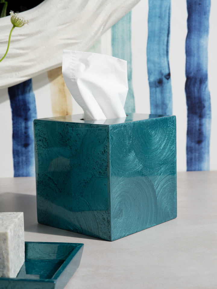 Navagio Spiral Burl Resin Bathroom Accessories (Topaz)