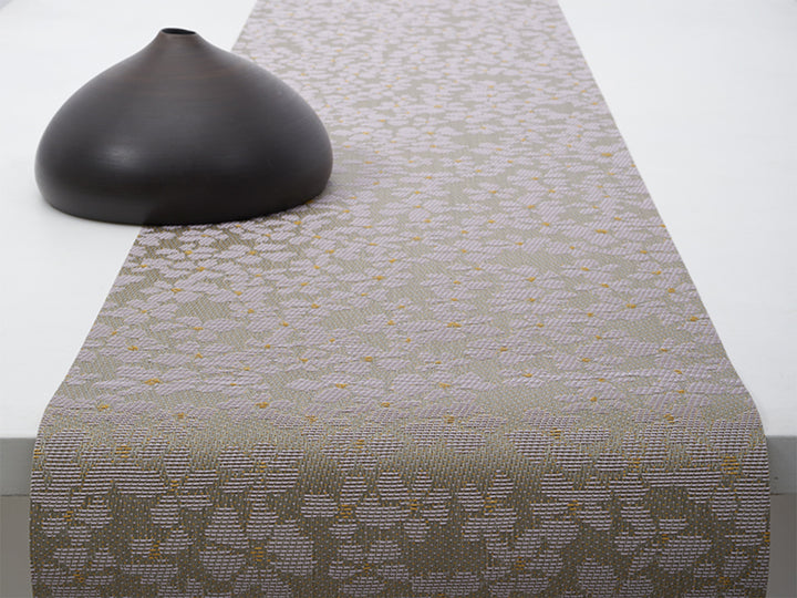 Chilewich Flora Table Runner (Mica)