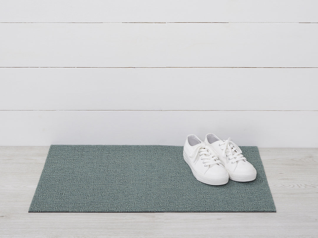 Martha Stewart x Chilewich Heathered Shag Floor Mats (Abalone)