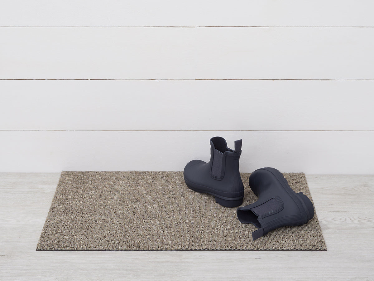 Martha Stewart x Chilewich Heathered Shag Floor Mats (Flax