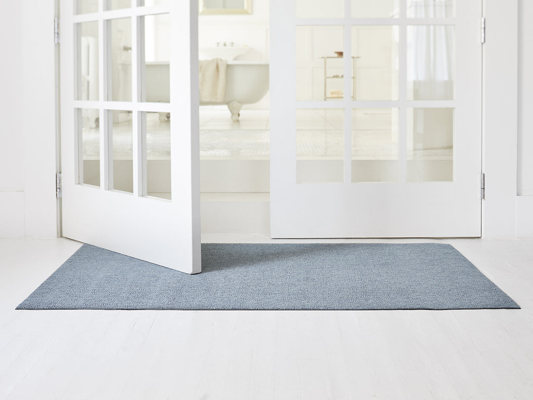 Martha Stewart x Chilewich Heathered Shag Floor Mats (Sea)