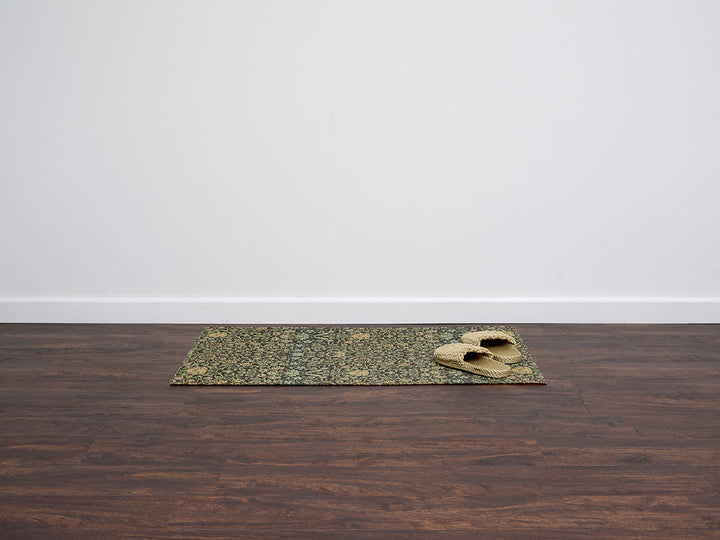 The MET x Chilewich William Morris Woven Floormat Rug