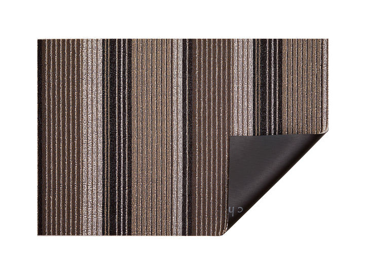 Chilewich Pleat Stripe Shag Floor Mats (Oyster)