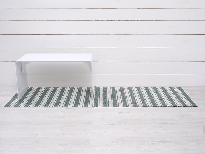Martha Stewart x Chilewich Boardwalk Stripe Shag Floor Mats (Seaside)