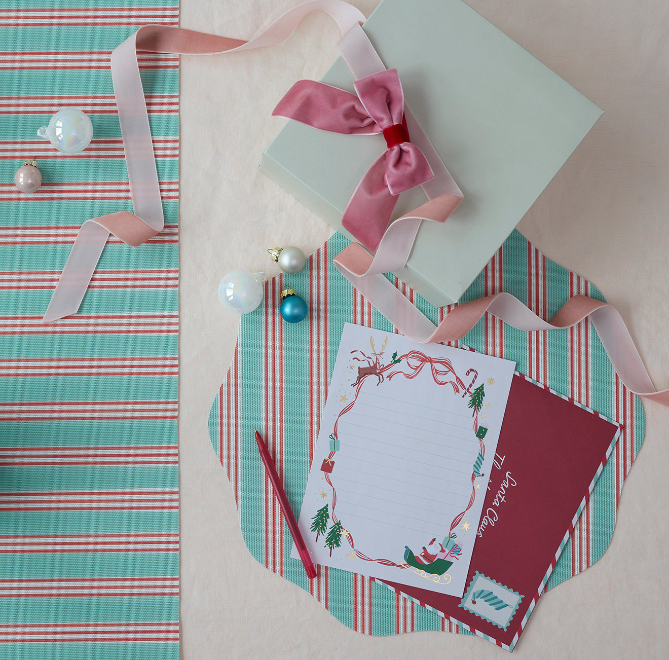 Meri Meri x Chilewich Scallop Placemats - Thumbnail 4