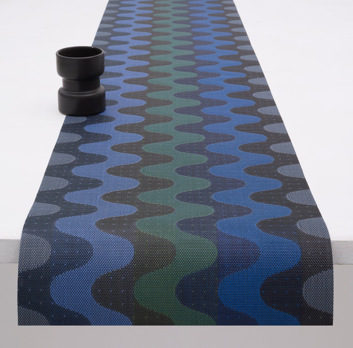 Chilewich Wiggle Table Runner (Deep Sea)