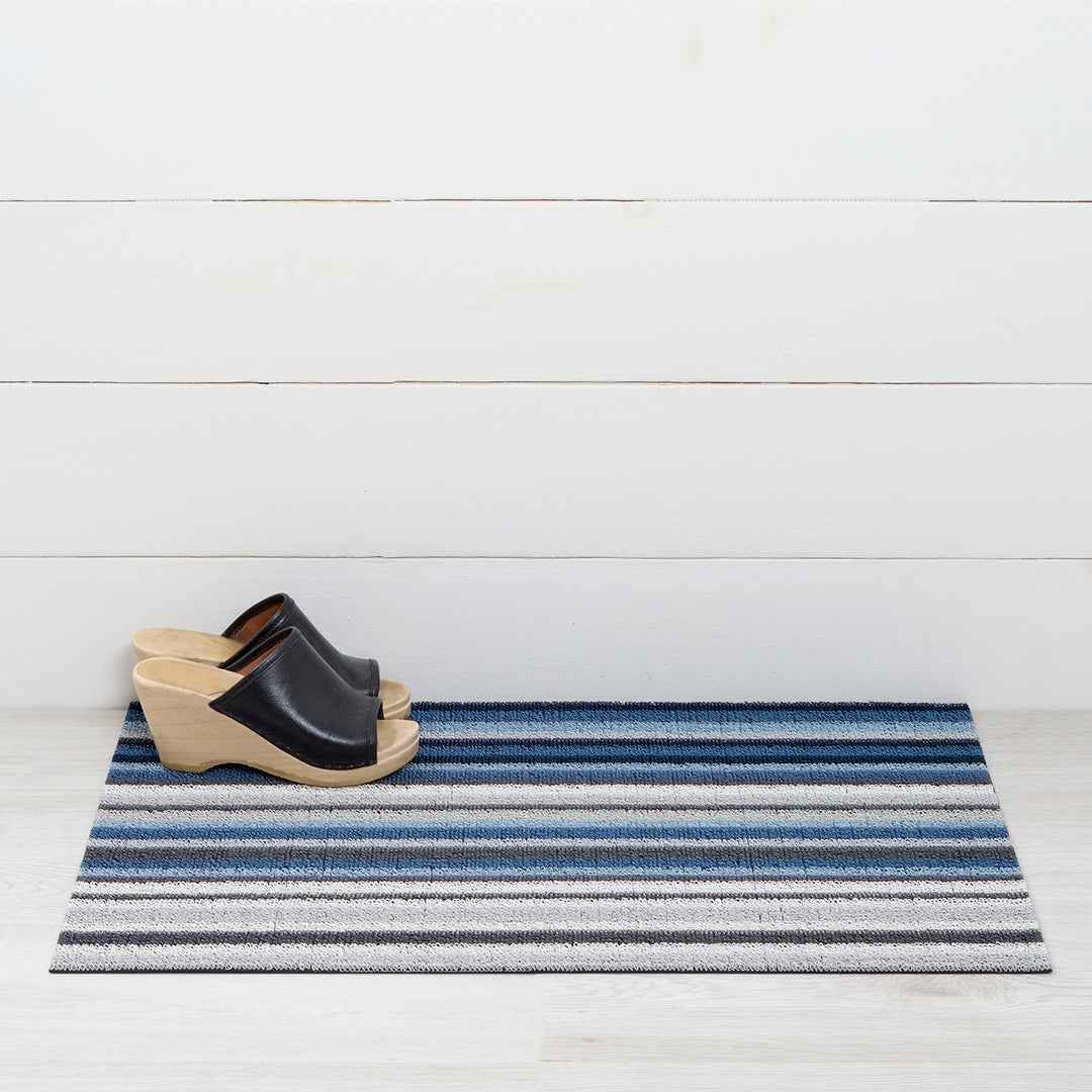 Chilewich Horizon Stripe Shag Floor Mats (Deep Sea)