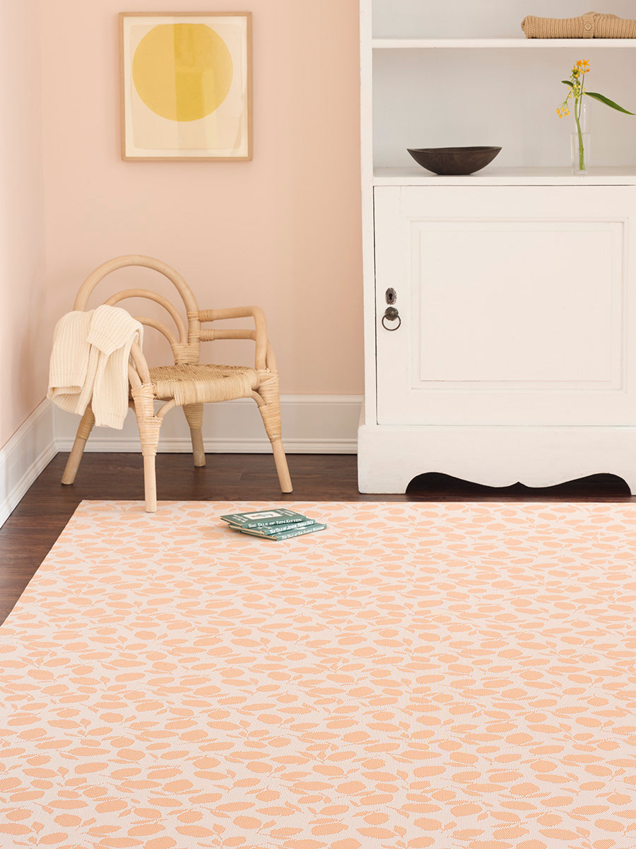 Martha Stewart x Chilewich Lemon Leaves Woven Floormat Rug (Marigold)