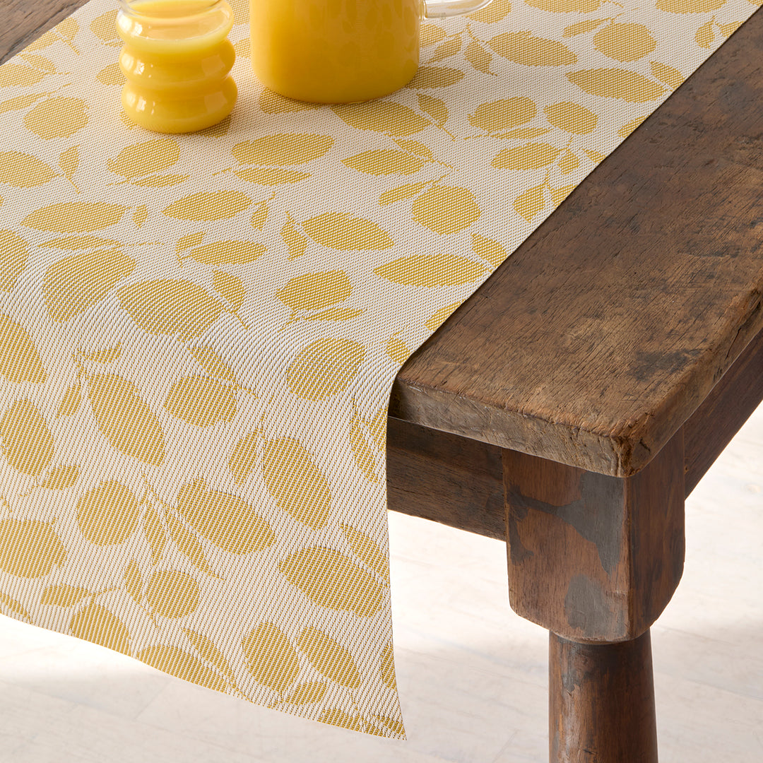 Martha Stewart x Chilewich Lemon Leaves Table Runner (Goldenrod)