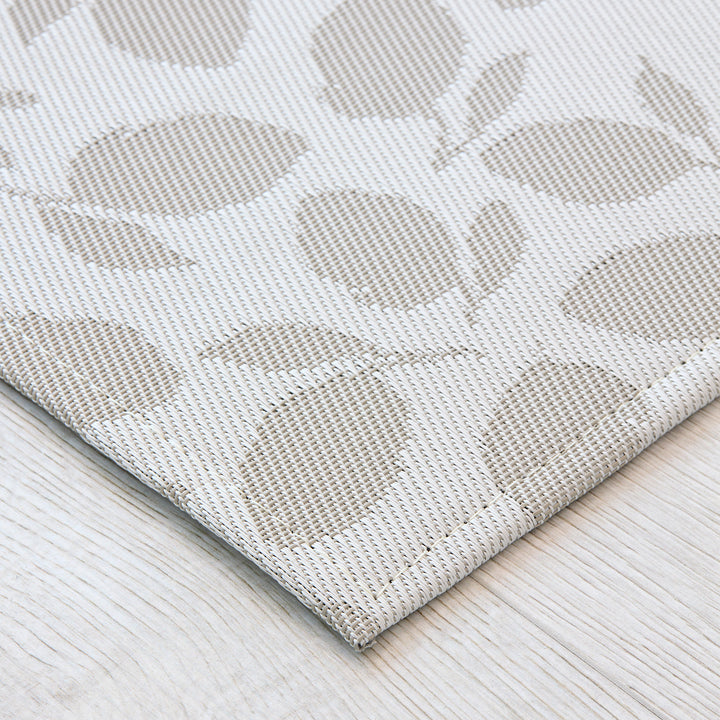 Martha Stewart x Chilewich Lemon Leaves Woven Floormat Rug (Steel wool)