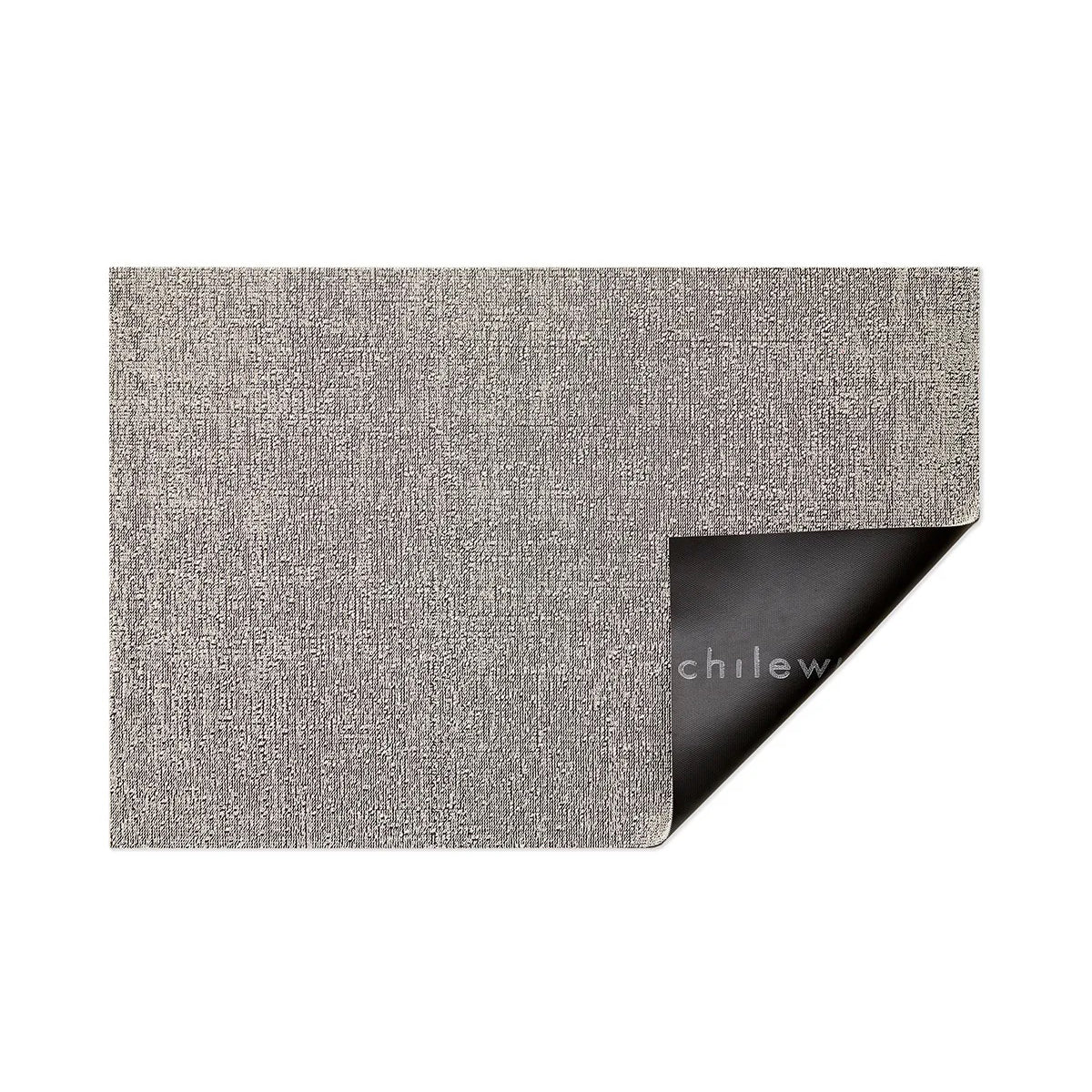 Chilewich Solid Shag Indoor/Outdoor Floor Mat (Snow) – Hudson & Vine