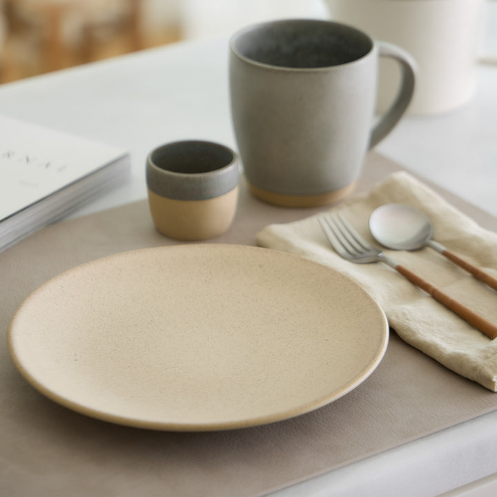 Costa Nova Arenito Fine Stoneware Dinnerware (Champagne Yellow)