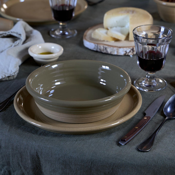 Costa Nova Scotia Fine Stoneware Dinnerware (Brown)
