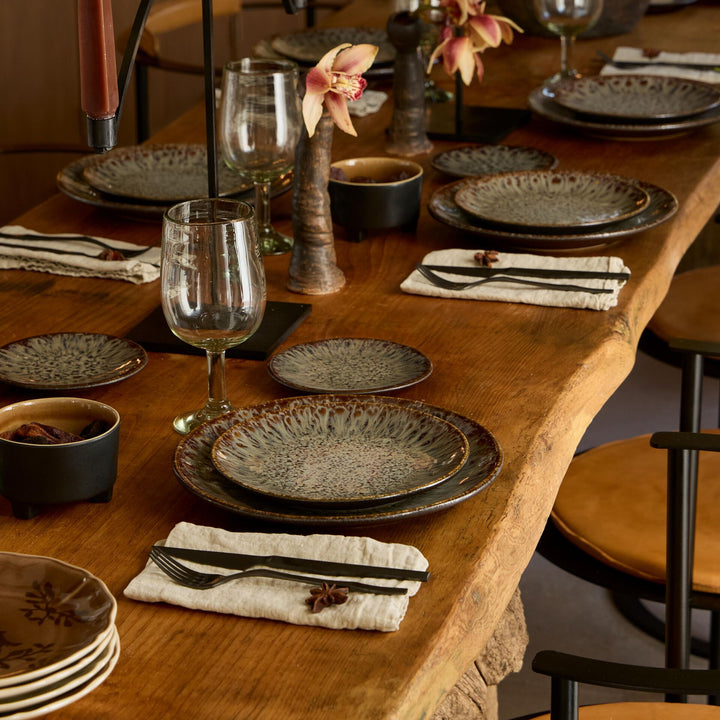 Costa Nova Roda Fine Stoneware Dinnerware (Cocoa Brown)