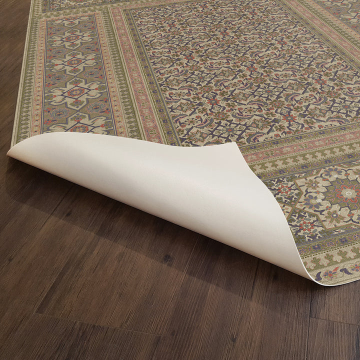 Vintage Vinyl Rug (Biltmore - Maison Tapis - Giverny)