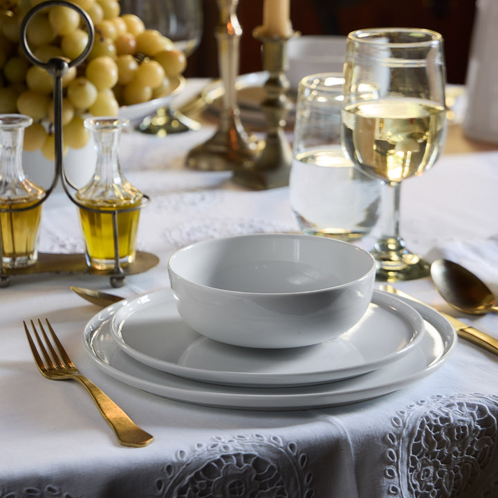 Costa Nova Resonance Porcelain Dinnerware (White)