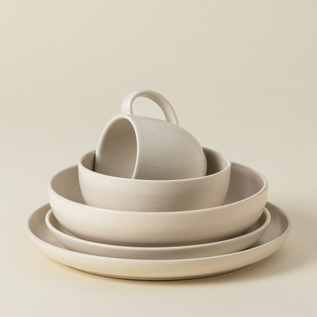 Casafina Pacifica Fine Stoneware Dinnerware (Vanilla)