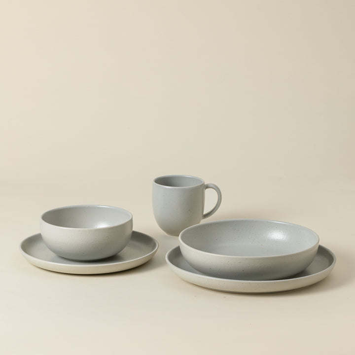 Casafina Pacifica Fine Stoneware Dinnerware (Oyster Grey)