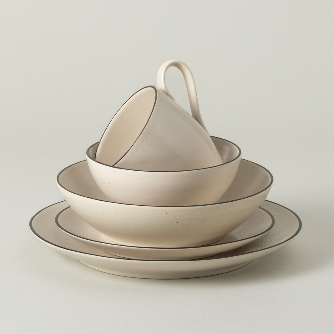 Costa Nova Augusta Fine Stoneware Dinnerware (Natural/Black)