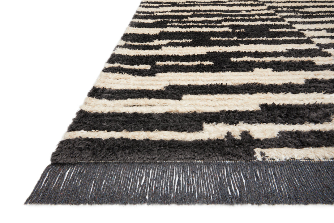 Chris Loves Julia x Loloi Alice Cream / Charcoal  Accent Rug (ALI-03)