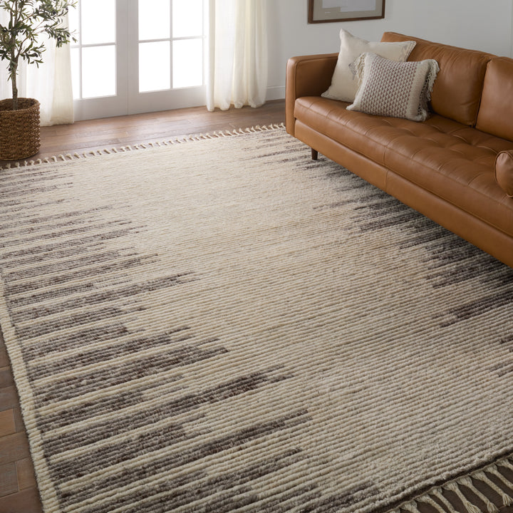 Jaipur Living Patra Hand-Knotted Solid Cream/ Taupe Area Rug (ALPINE - ALP05)