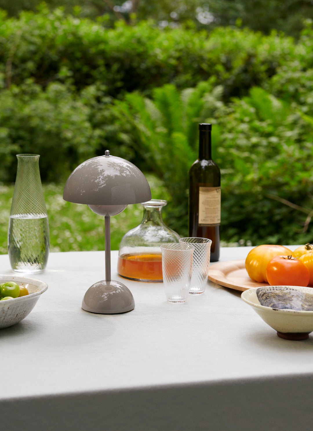 Flowerpot Portable Table Lamp VP9 - Grey Beige