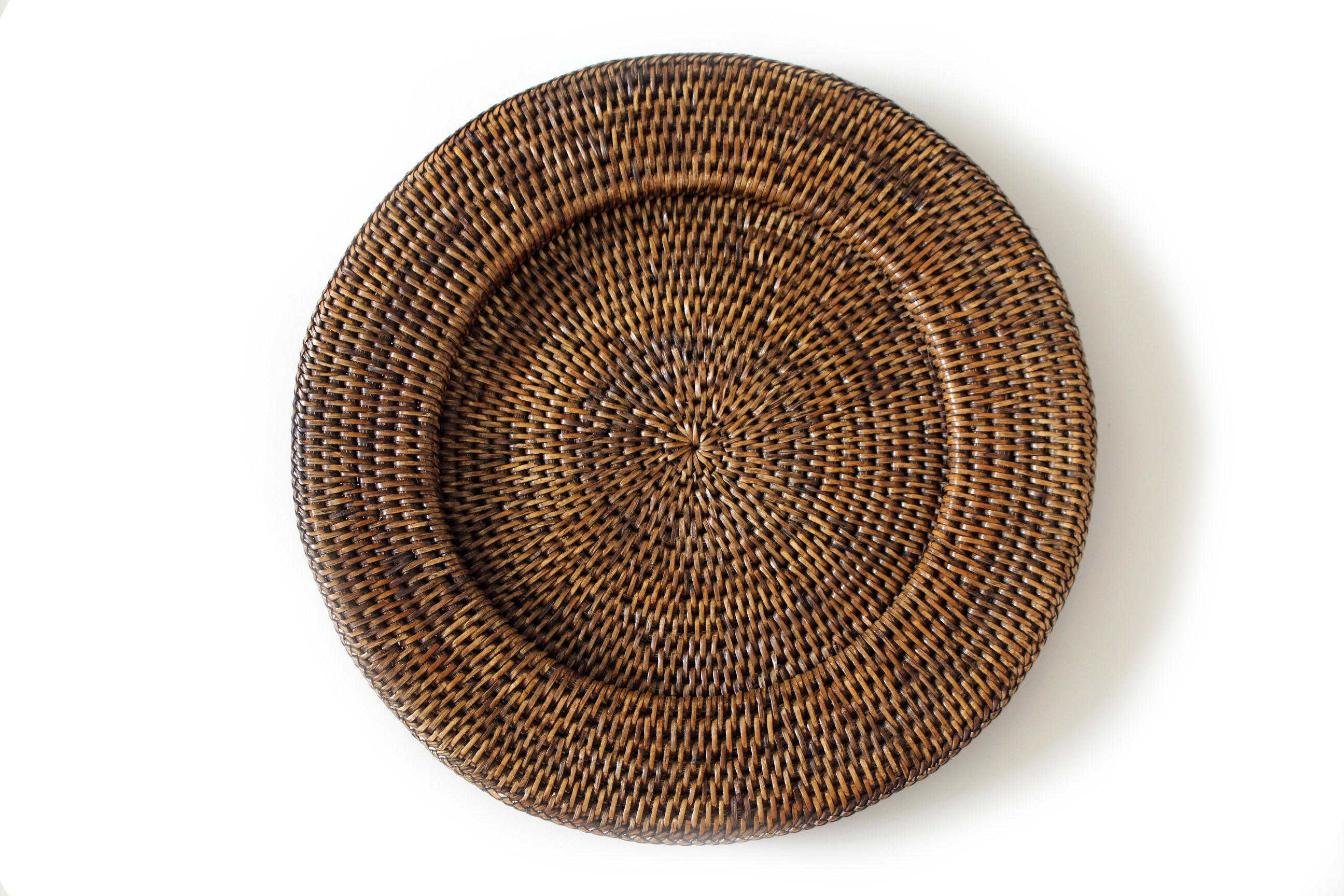 Matahari Rattan Chargers - Thumbnail 2