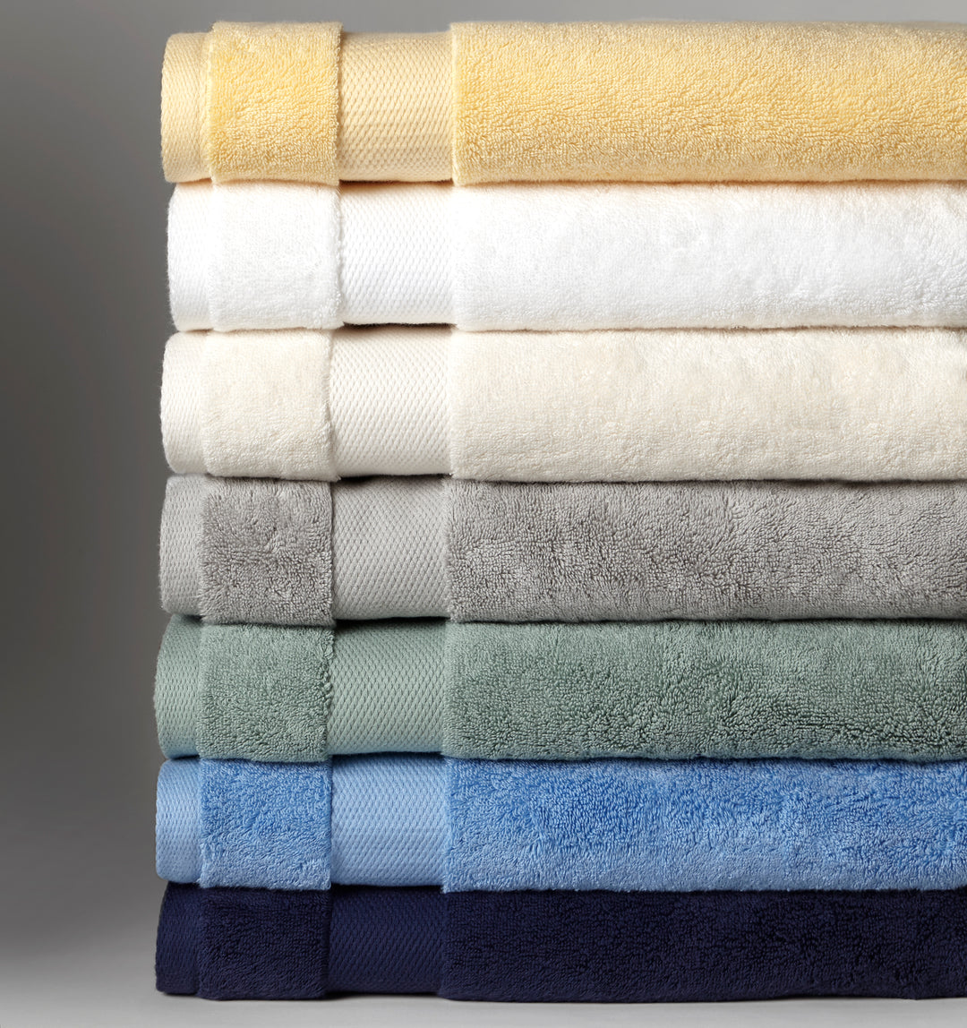 Bello Nuovo Bath Towel
