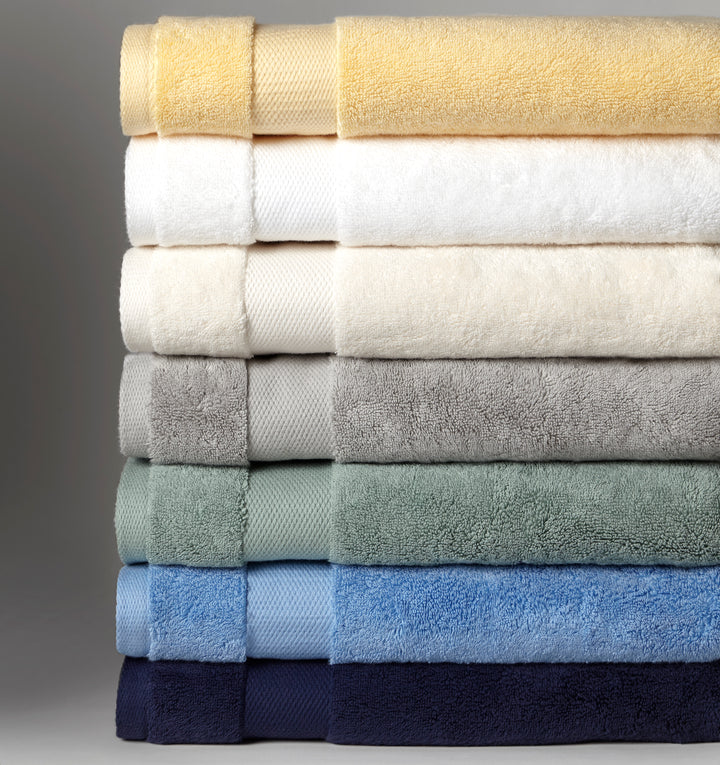 Bello Nuovo Bath Towel