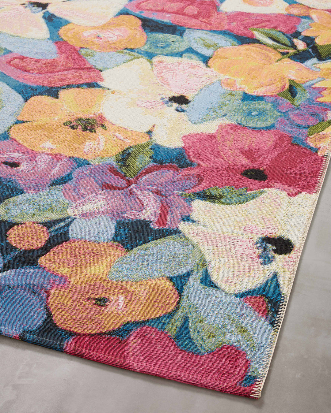 Loloi II Botanical Navy / Multi Indoor/Outdoor Accent Rug (BOT-02)