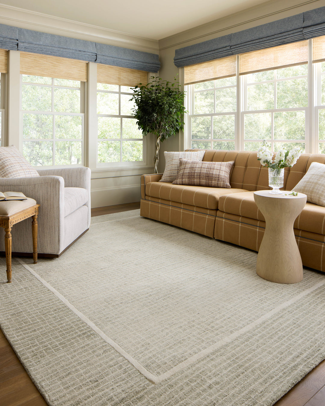 Chris Loves Julia x Loloi Briggs Sage / Ivory Accent Rug (BRG-01)