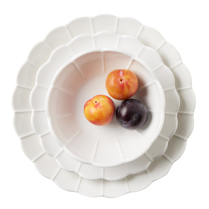 Iris Scallop Melamine Dinnerware