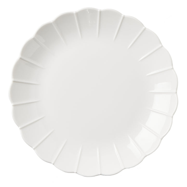 Iris Scallop Melamine Dinnerware