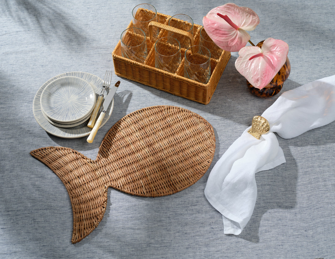 Lana Polished Gold Napkin Rings (Set of 4)