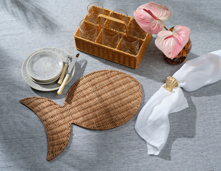 Lana Polished Gold Napkin Rings (Set of 4)