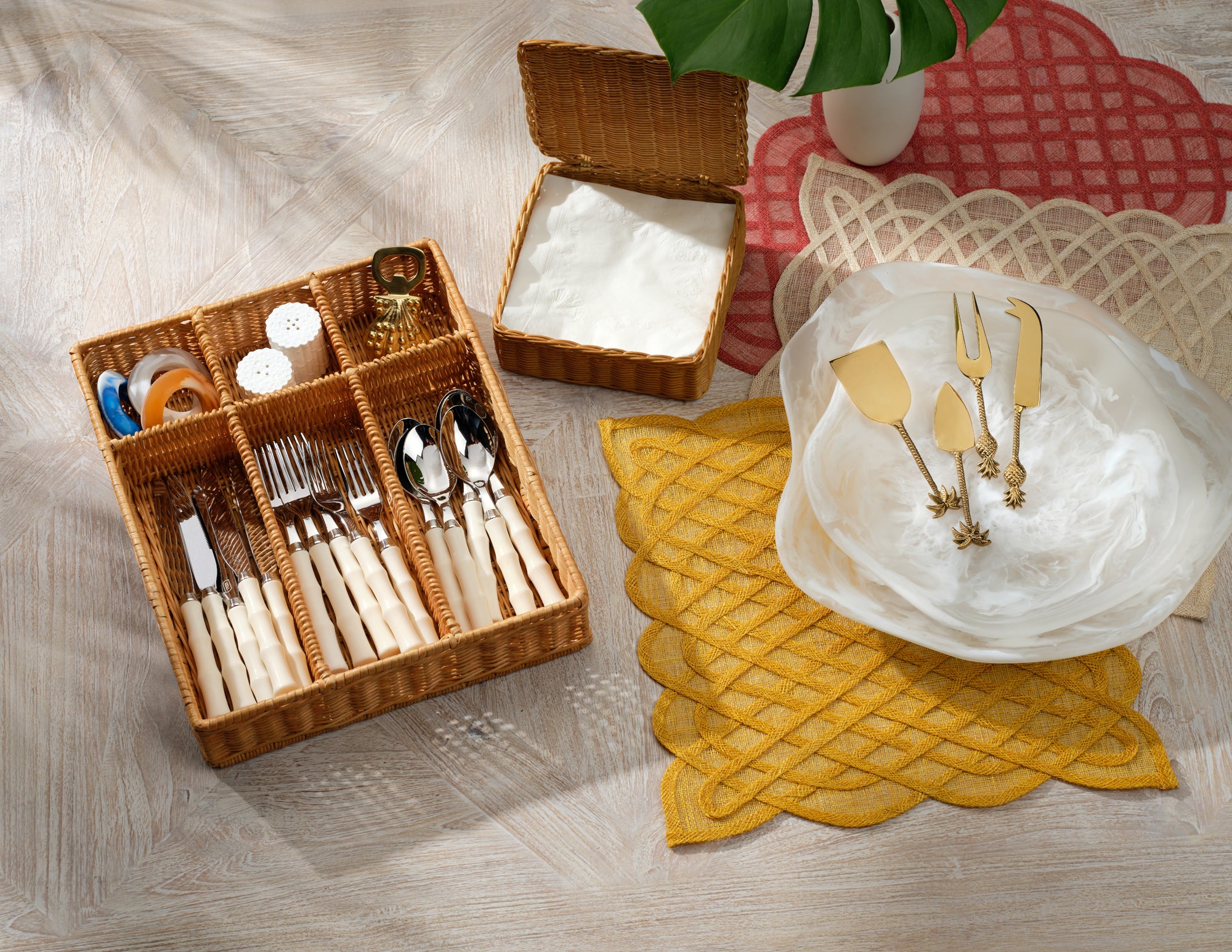 Ines Lemon Abaca Square Placemats - Thumbnail 3