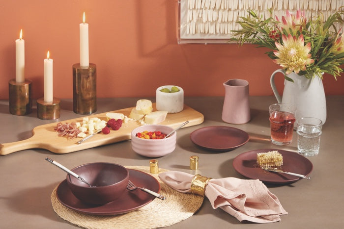 Wellington Oxblood Stoneware Bread/Cupcake Plates Set/4