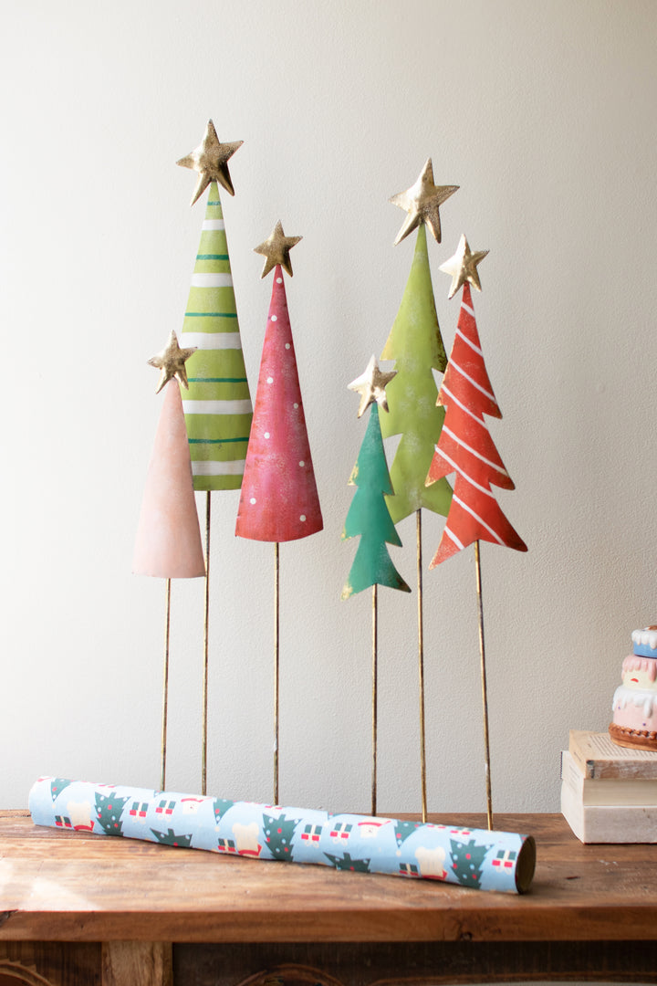 Set of 2 Painted Metal Christmas Tree Trios